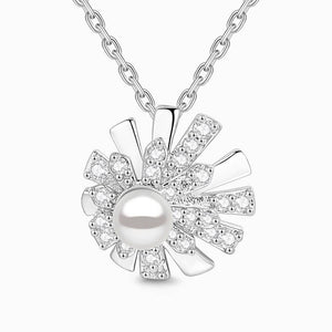 Winter Fireworks Necklace With Swarovski Pearl Copper Placted Silver For Women