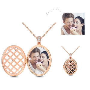 Oval Personalized Photo Locket with Chain Rose Gold