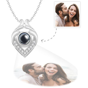 Custom Photo Projection Necklace Personalized Heart Projection Necklace Creative Gift
